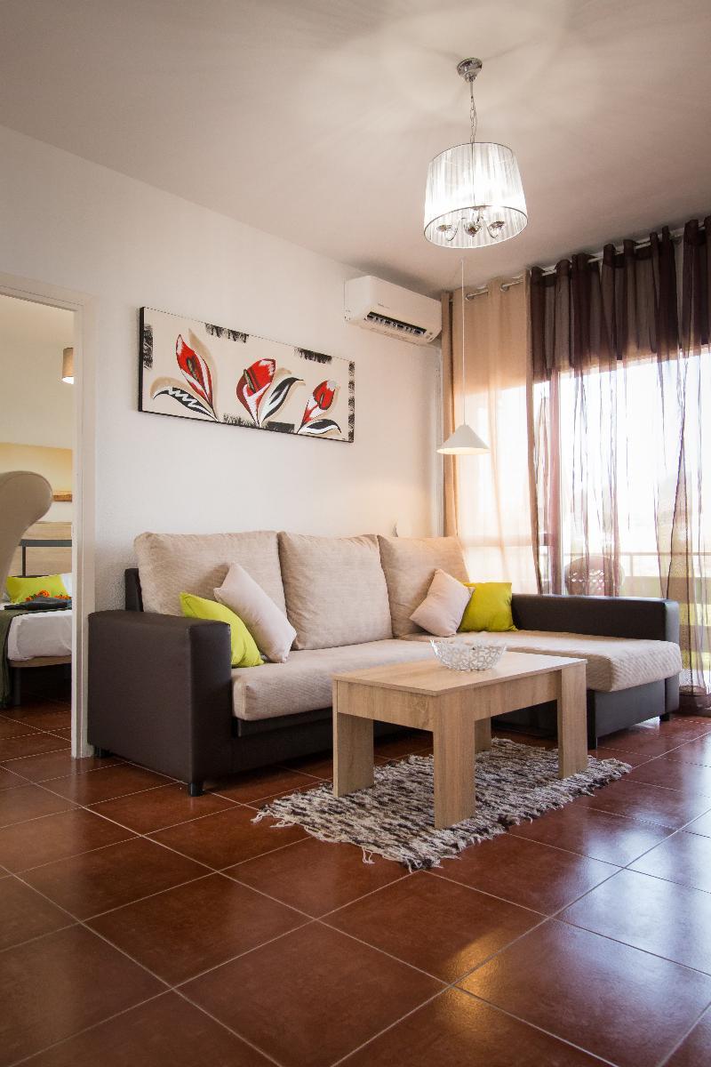 Holidays2Torremolinos Apartamento De 3 Dormitorios Con Terraza Y Piscina Comunitaria Esterno foto